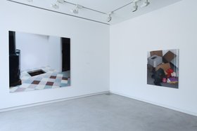 (left): Thomas Demand, Hole, 2013, colour photograph. Courtesy of Matthew Marks Gallery, Spr&uuml;th Magers, Berlin/London, and Esther Shipper, Berlin. Commissioned by Sharjah Art Foundation . Image courtesy of Sharjah Art Foundation. (right) Thomas Demand, Parcel, 2011, colour photograph, c-print/diasec. Courtesy of Esther Schipper, Berlin. Image courtesy of Sharjah Art Foundation.