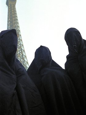 Ghada Amer and Ladan Sharok Naderi, I &hearts; Paris, 1991, three chromogenic prints from a series of six. Courtesy of Cheim & Reid, New York. 