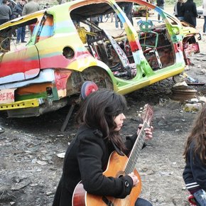 Faten Rouissi, <i>Art dans la rue</i>, 27 February 2011, action. 