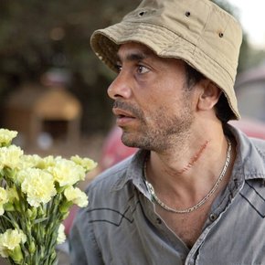  Ihab Jadallah, <i>Flower Seller,</i> 2011, film still. Courtesy of the artist and London Palestine Film Festival 2012. 