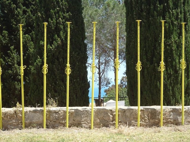 Amina Menia, Undated, 2012, installation view in Chkoun Ahna, steel, variable size. &copy; ATP/Ibraaz Publishing, 2012.