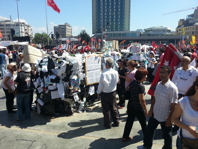Police Car Turned to Announcement Board.