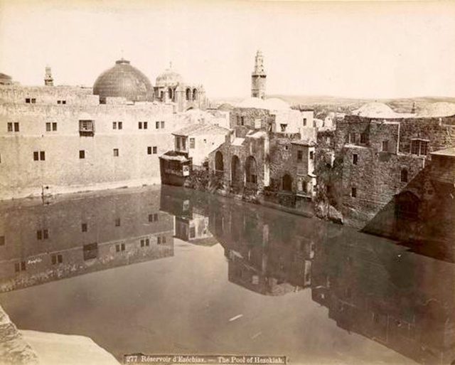 Hera B&uuml;y&uuml;ktaş&ccedil;ıyan, from the project The Recovery of an Early Water, 2014. Site-specific installation.