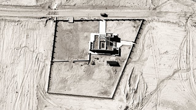 <p>Jananne Al-Ani<br /> <em>Aerial IV</em>, 2011<br /> Stills from <em>Shadow Sites II</em><br /> Single channel digital video</p> <p>Courtesy the artist and the Abraaj Capital Art Prize</p> <p>Photograph by Adrian Warren</p>&nbsp;