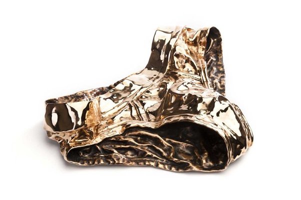 <p>Behdad Lahooti<br /> <em>My Super Hero, </em>2011<br /> Bronze</p> <p>24 x 23 x 8 cm<br /> Courtesy of the artist and Aaran Gallery, Tehran</p>&nbsp;