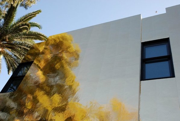 <p>Hassan Darsi</p><p><em>FaÃ§ade dorÃ©e</em>, 2007</p><p>Golden adhesive</p><p>Courtesy of the artist</p>&nbsp;