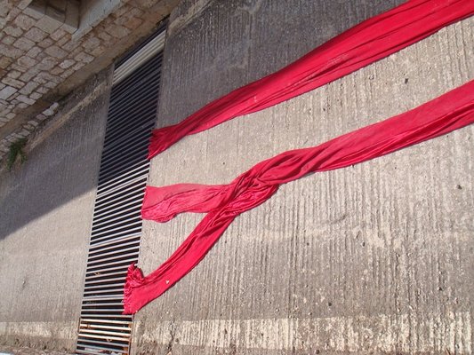 <p>Khaled Alhamzah</p><p>2010</p><p>Textile, wood and metal</p><p>Courtesy of the artist</p>&nbsp;