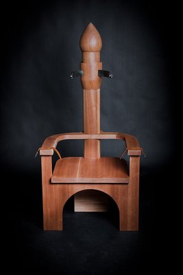 <p>Sama Alshaibi</p><p><em>vs. The Ruler, </em>2011</p><p>Detail of male throne, wood, leather, brass, speakers, sound, variable dimensions</p><p>Nadour Collection</p><p>Image courtesy of the artist and Lawrie Shabibi</p>&nbsp;