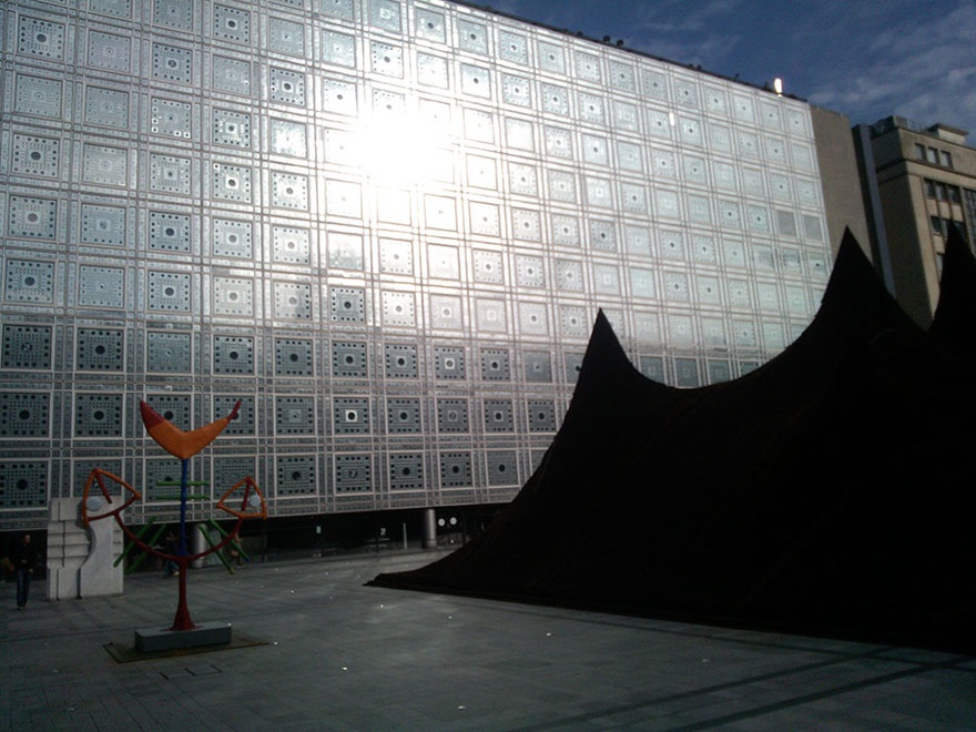 Installation view, Le Maroc Contemporain, 2014&ndash;15, at the Institut du Monde Arabe, Paris.