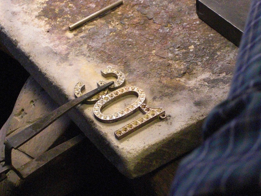 Yasemin &Ouml;zcan, threehundredone, 2008.