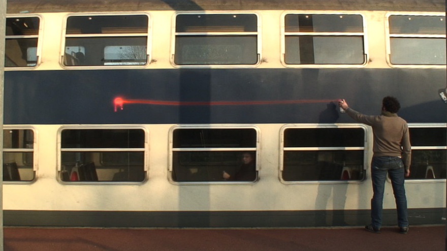 Fay&ccedil;al Bagriche, Point, Line, Particles, 2008. Video still.