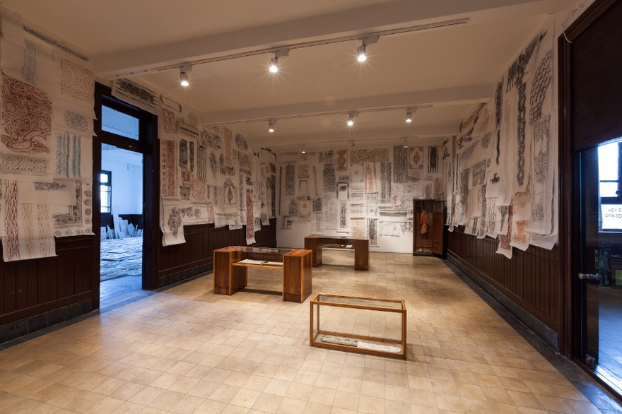 Michael Rakowitz, The Flesh is Yours, The Bones Are Ours, 2015.