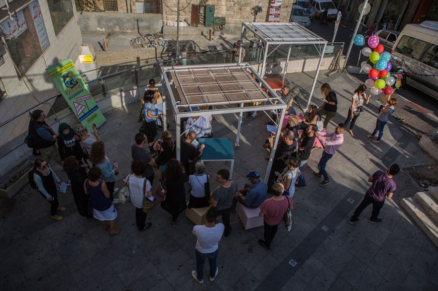 Majd Ammouri and Ahmad Nabil, Sitting, 2016. Installation and urban furniture at Dar mall, Jerusalem. REviewing Jerusalem #2: Return, 2016.